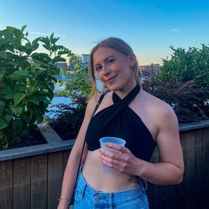 Meet your Posher, Taylor